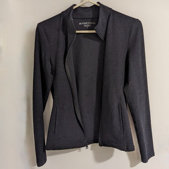 Beyond Yoga Spacedye On The Go Mock Neck Jacket - Picture 3 of 16